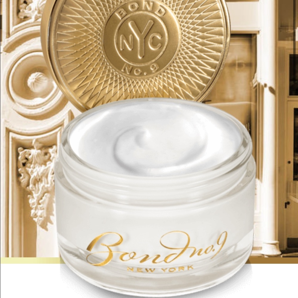 Bond No. 9 New York Signature scent Body Silk